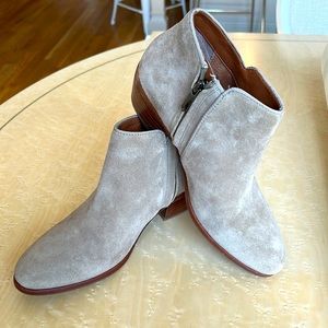 Sam Edelman Suede Ankle Bootie Size 7